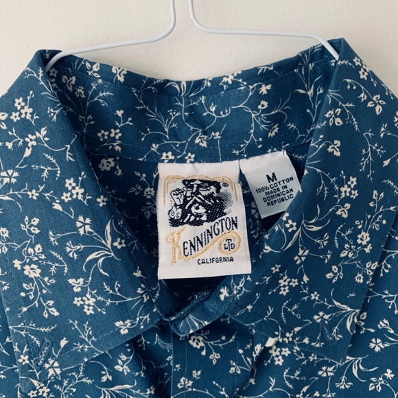 Men's Blue Floral Casual Button Down Shirt - Picture 2 of 2